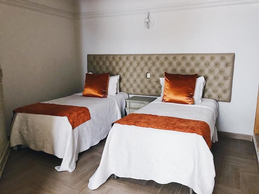 Hotel Casa de los Angeles