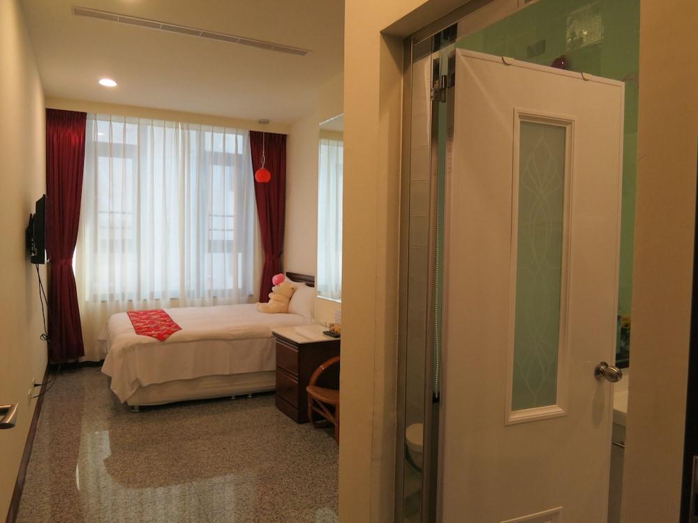 Sun Moon Lake Crown Yu Hotel