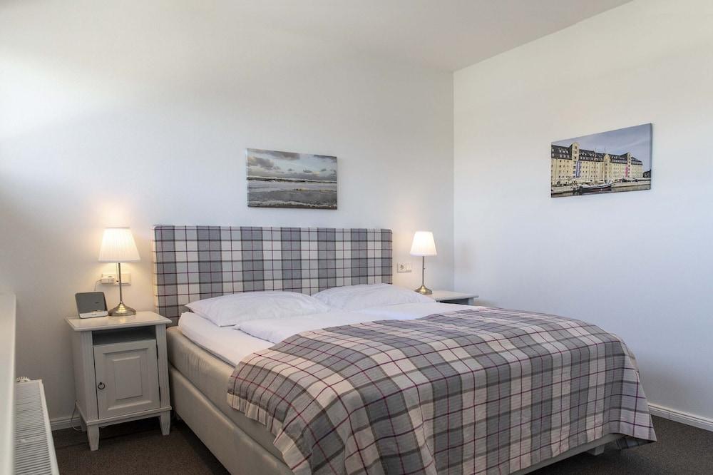 acora Kiel Living the City