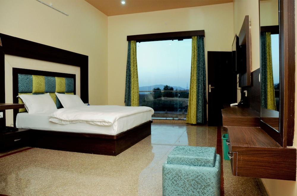 Chitrakoot Garden And Resorts Pushkar