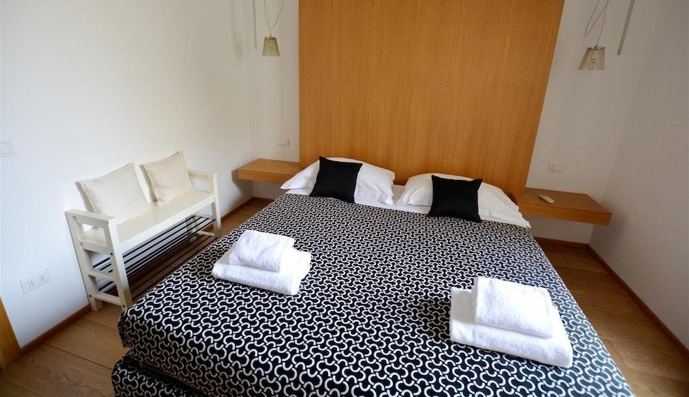 Pilastri Luxury Apartment