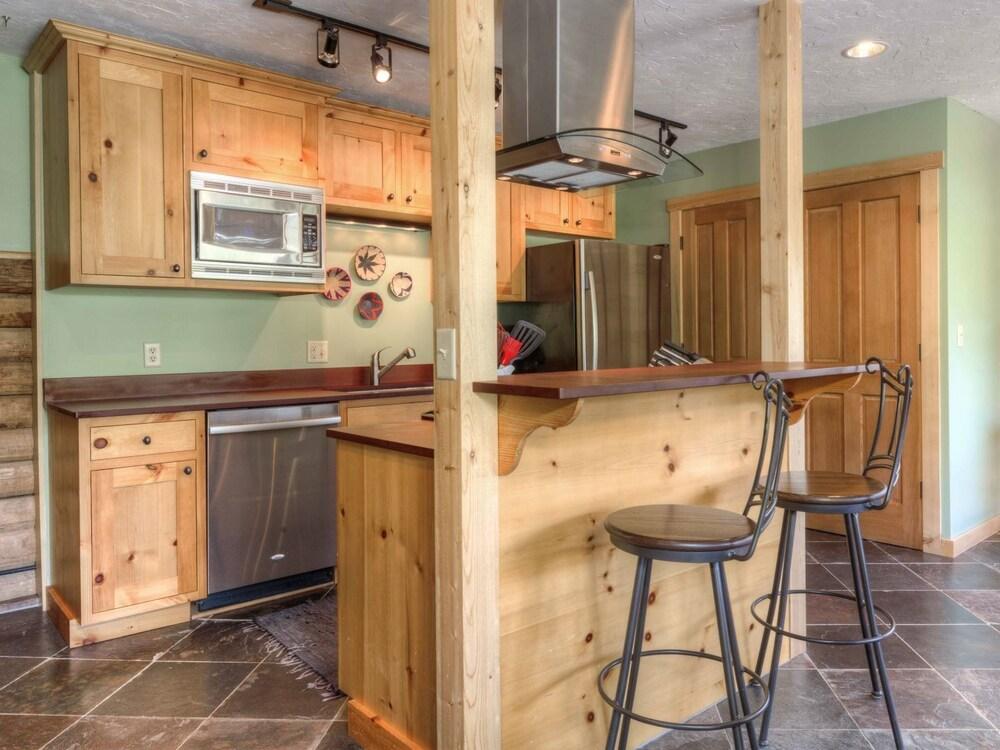 Big Sky - Washaki Cabin