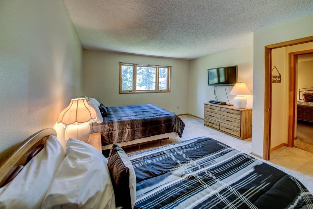 Big Sky - Hidden Village 26