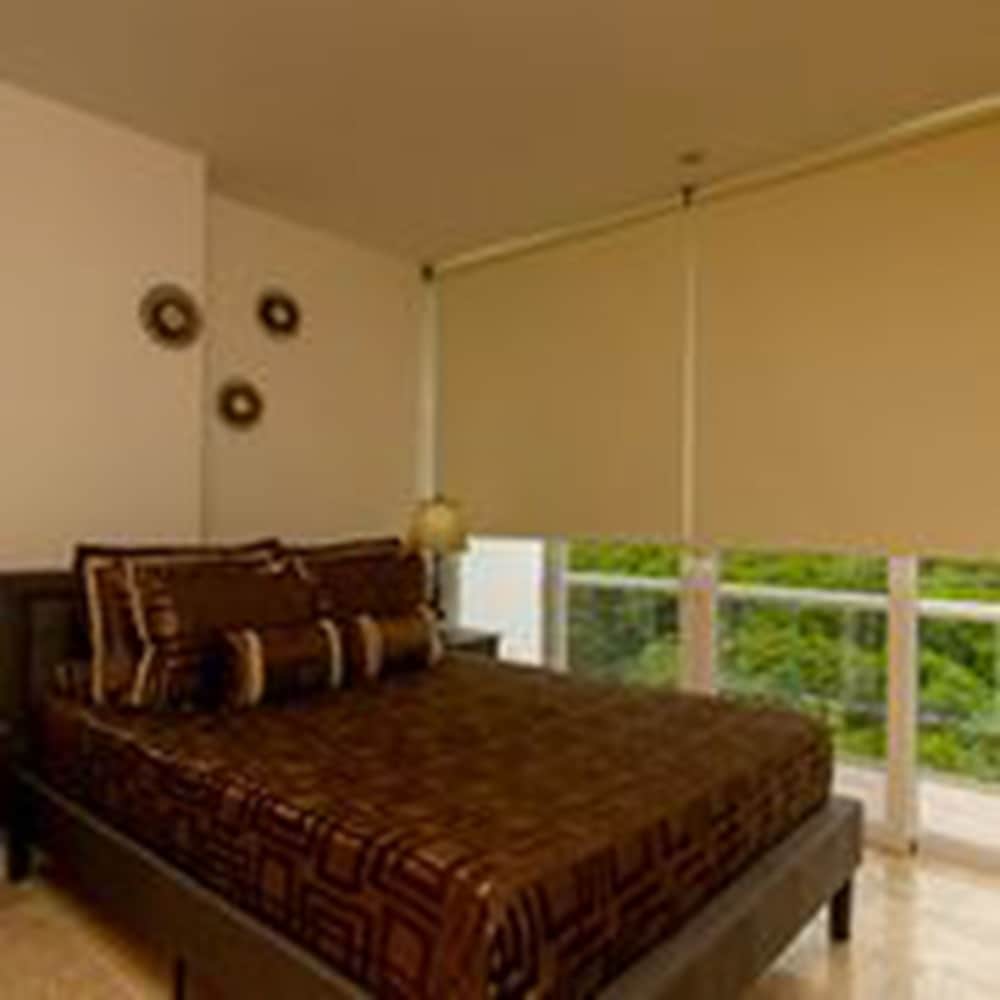 Luxury Ocean View Penthouse Riviera Maya