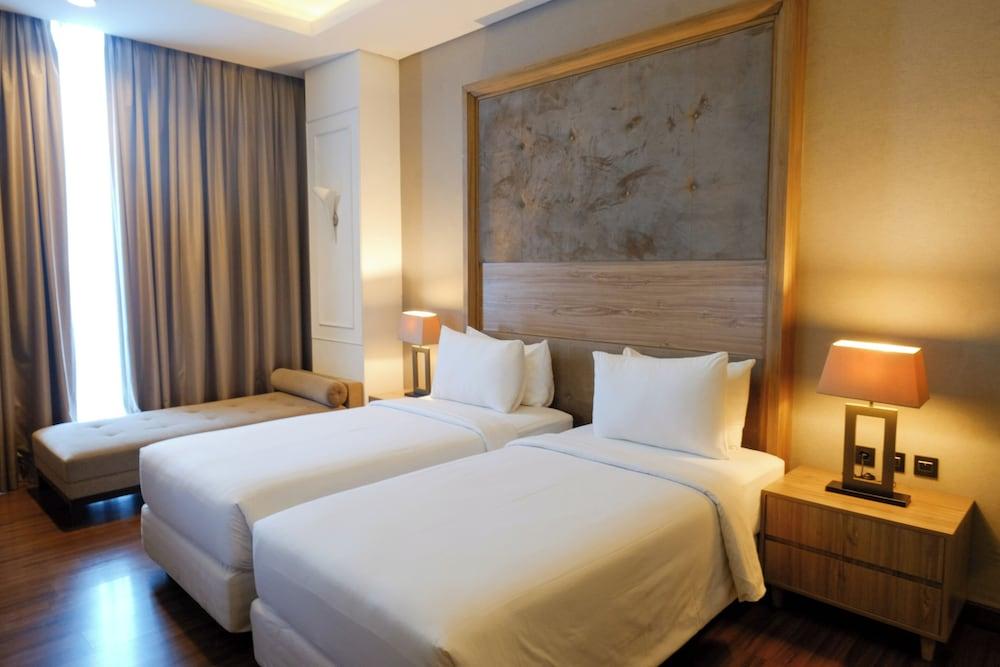 Azana Suite Hotel Antasari