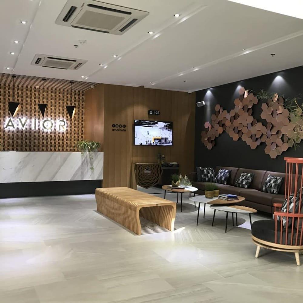 Avior Hotel