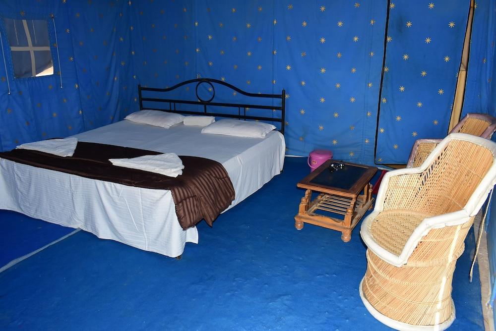 Bhati Desert camp Sam