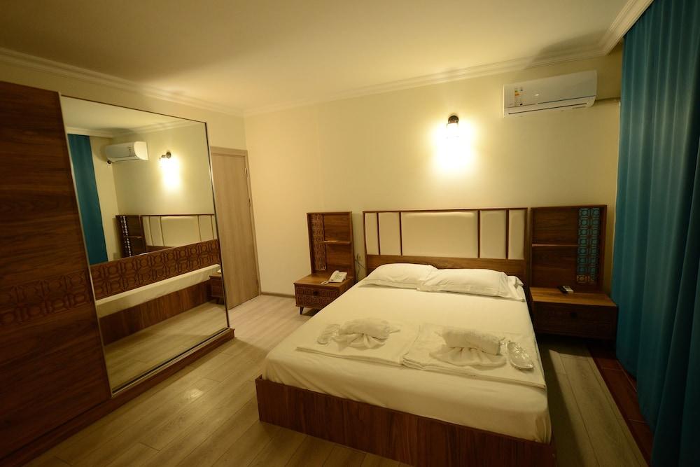 Hotel Aristocrat Batumi