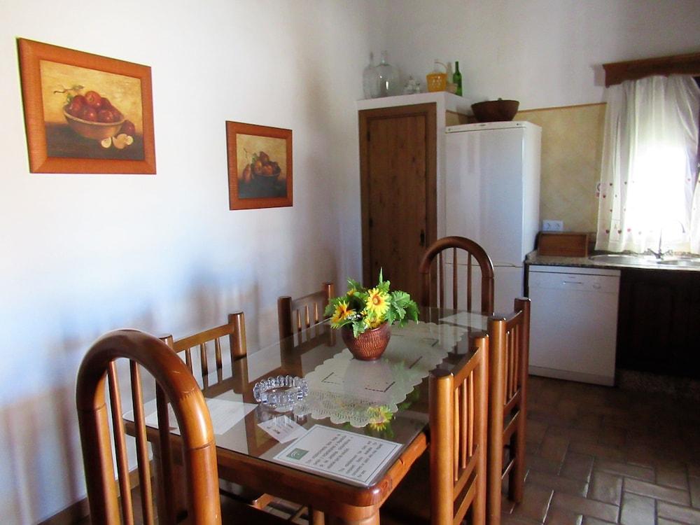 Chalet Huerta 1 con piscina y paddle