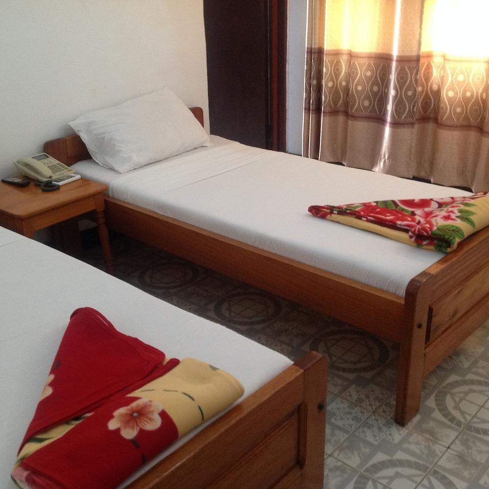 Keys Hotel Mbokomu Branch