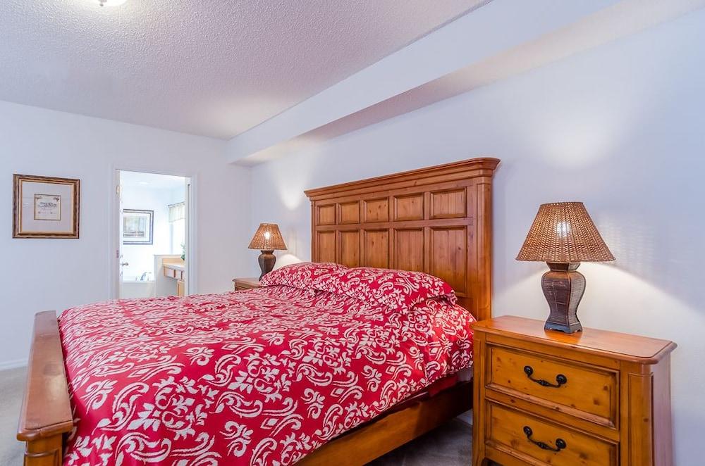 Ovm3553 - Emerald Island - 5 Bed 3 Baths Villa