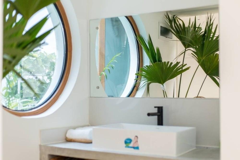 Yichao Yard Inn Hutong