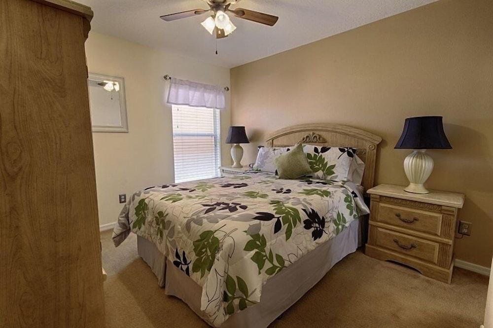 Ov1058 - Emerald Island - 5 Bed 3 Baths Villa