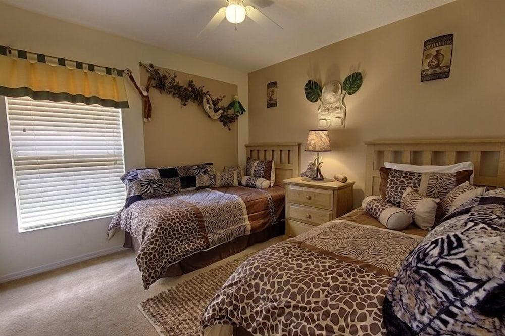 Ov1058 - Emerald Island - 5 Bed 3 Baths Villa