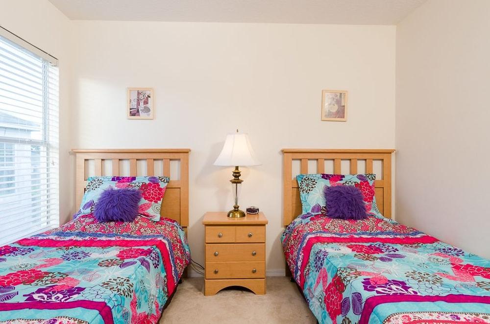 Ovm648 - Emerald Island - 7 Bed 4 Baths Villa