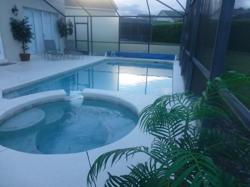 Ov157 - Glenbrook Resort - 5 Bed 3.5 Baths Villa