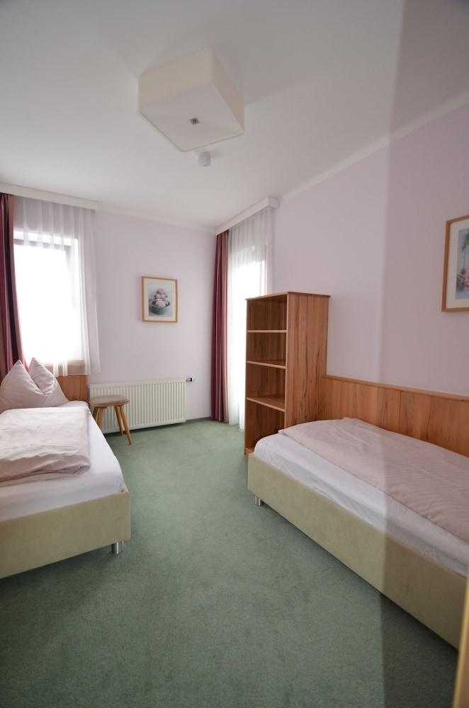 Lindenheim Appartements KG