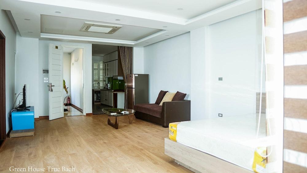 Green House Service Apartment