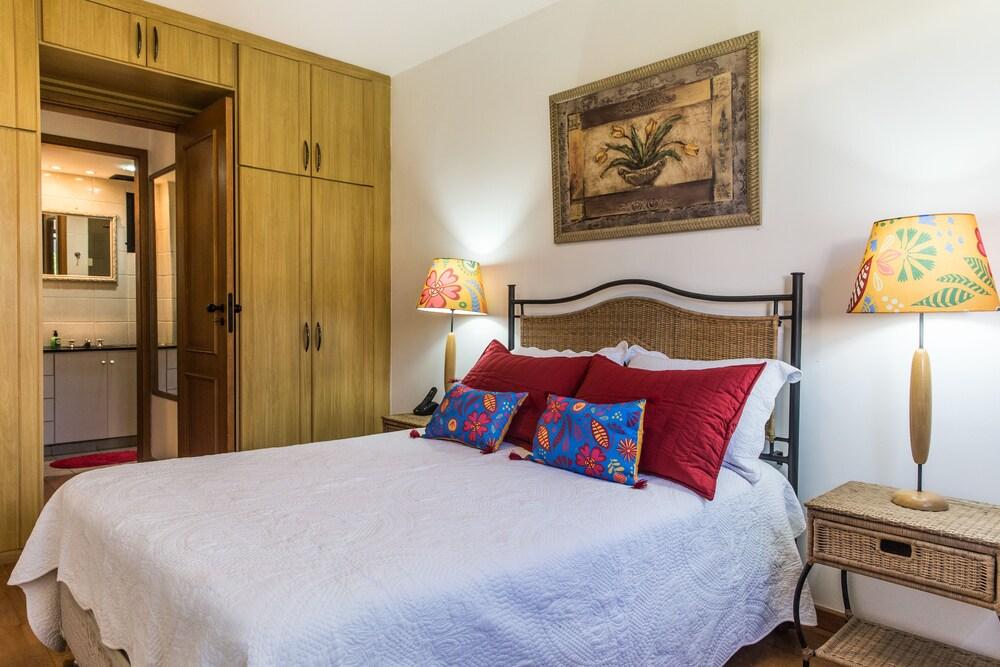 Omar do Rio - Apartamento PM101