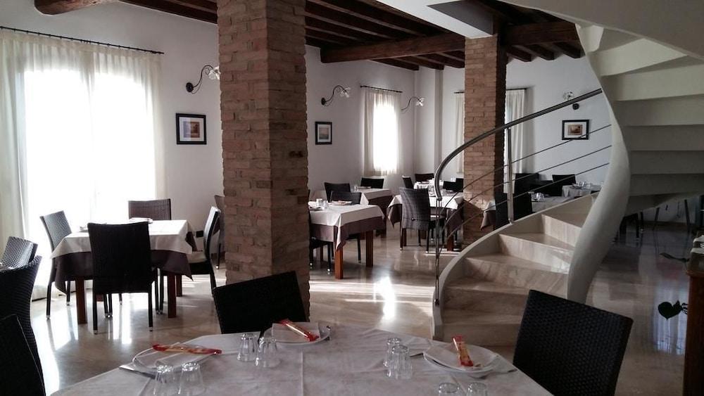 Hotel La Vecchia Reggio