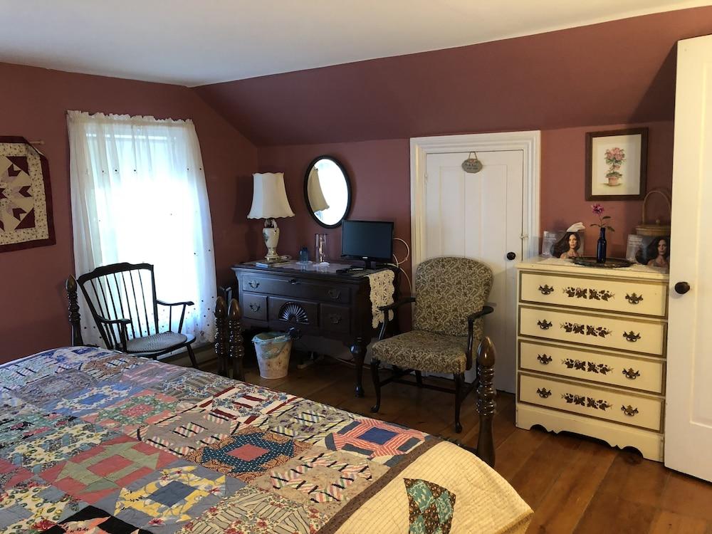 Mulberry Bed & Breakfast