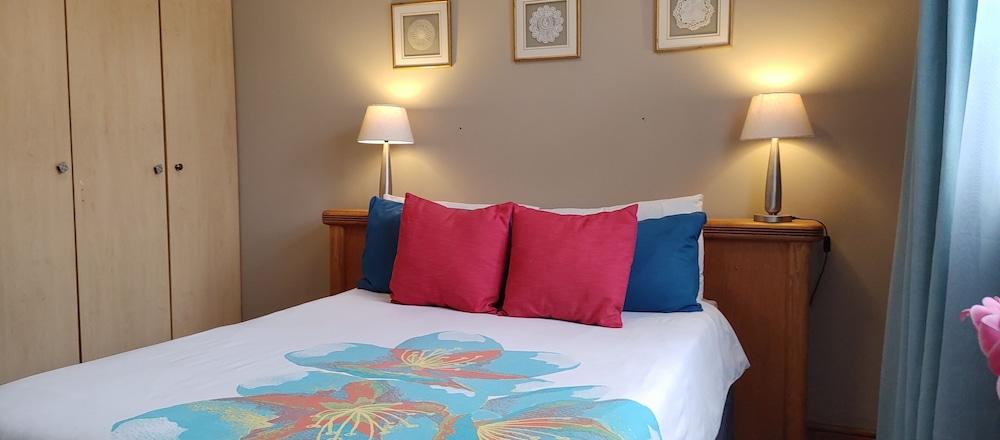 Happy Home Woodstock