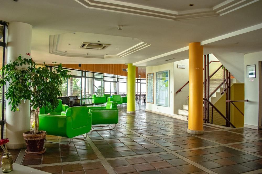 HI Almada - Pousada Juventude - Hostel