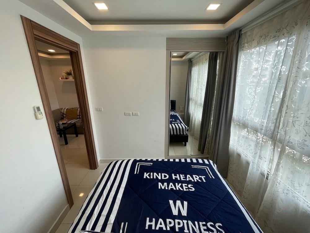 Arcadia Beach Resort by PSR ASIA