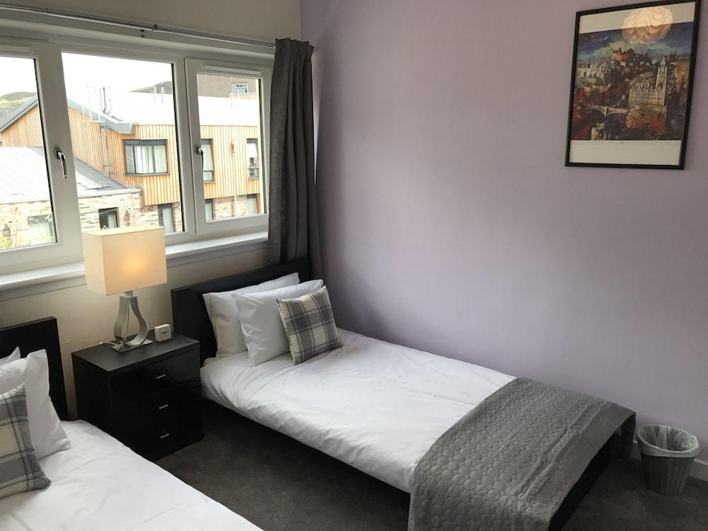 Chessels Court Apartment