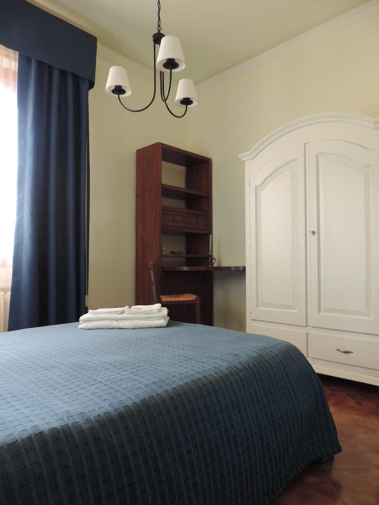 Chiantirooms Guesthouse