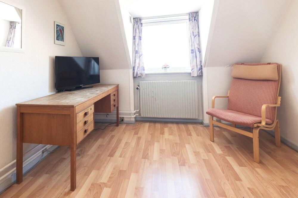 Ittoqqortoormiit Guesthouse