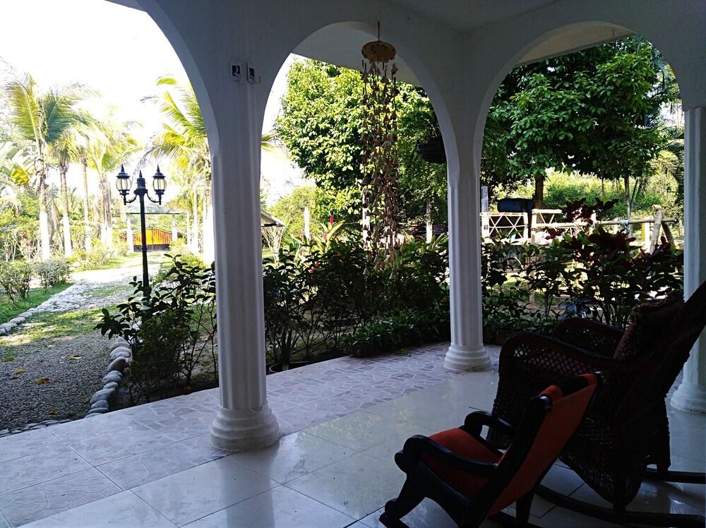 Tierralinda Finca Cottage