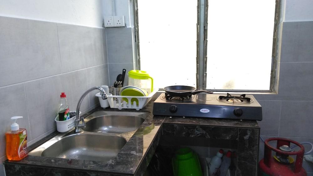 Taman Putra Perdana Apartment