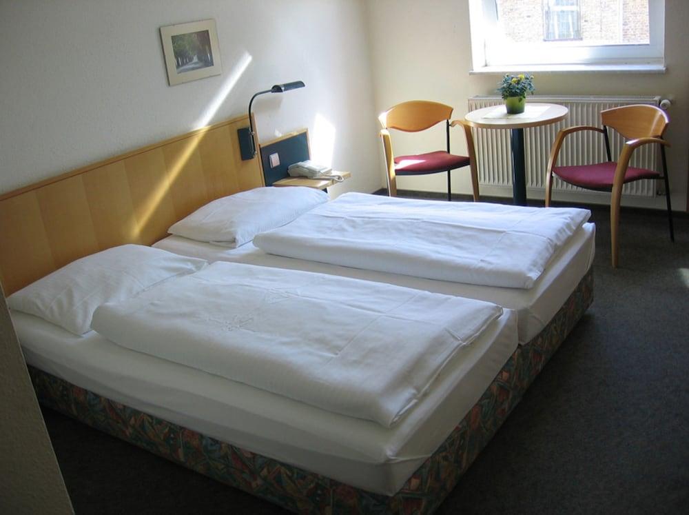 AKZENT Parkhotel Trebbin