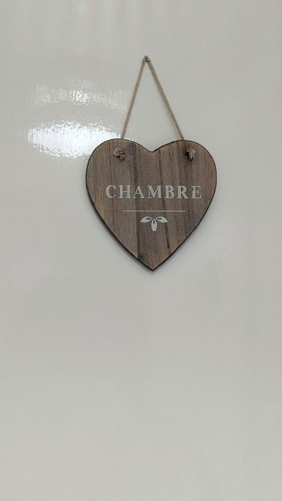 Chambre Rose Blanche