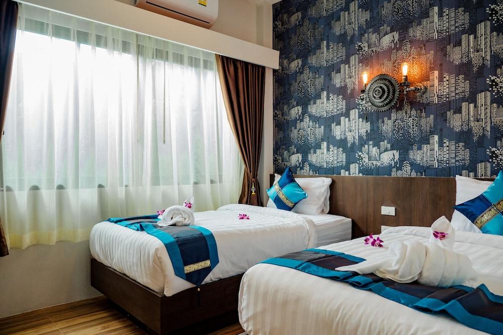 KG Private Pool Villas Soi Nine