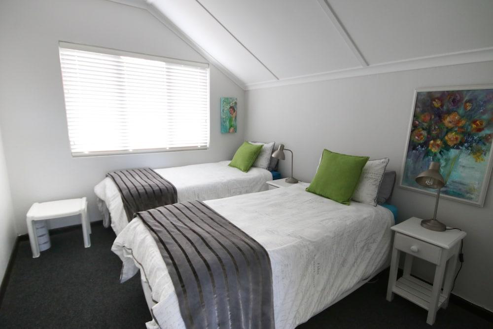 Moonriver Self-catering