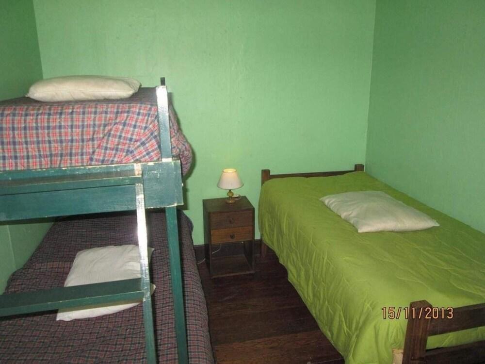 Hostal Chaptex - Hostel