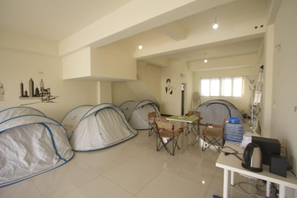 Miaoli Holiday - Hall 113