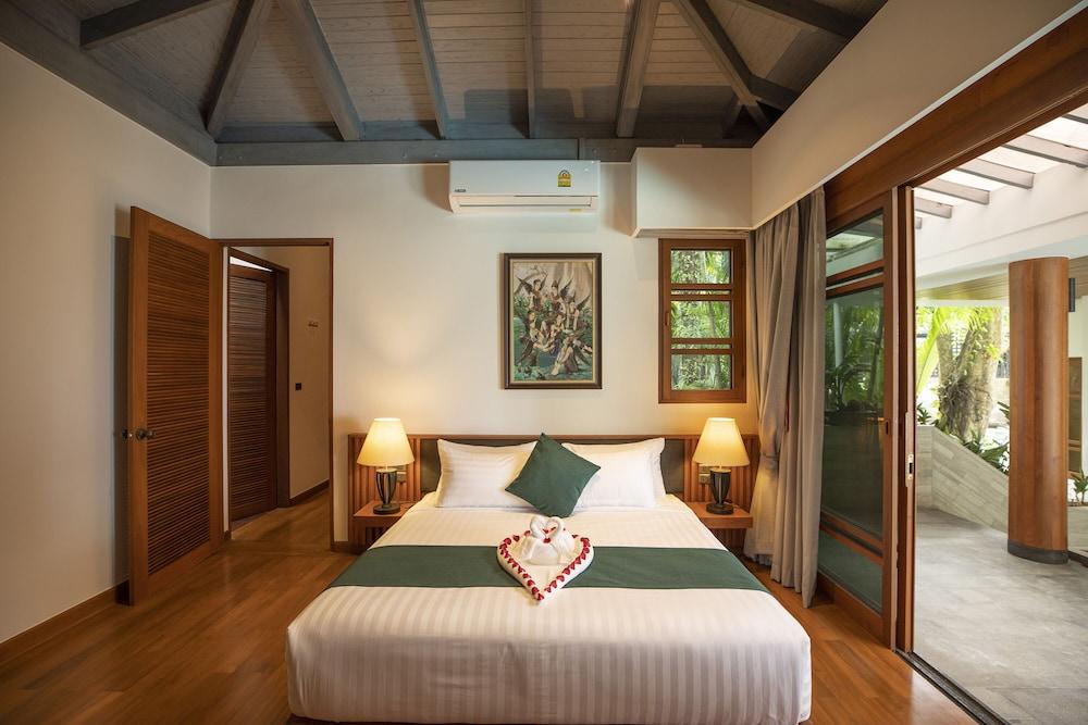 Rachawadee Surin Beach