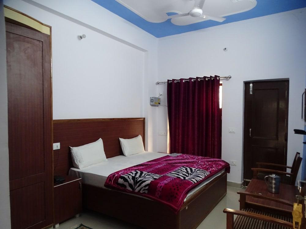 Hotel Shivganga Retreat