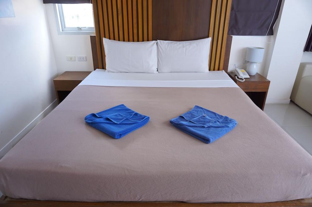 Baan Ketkeaw Guesthouse 1