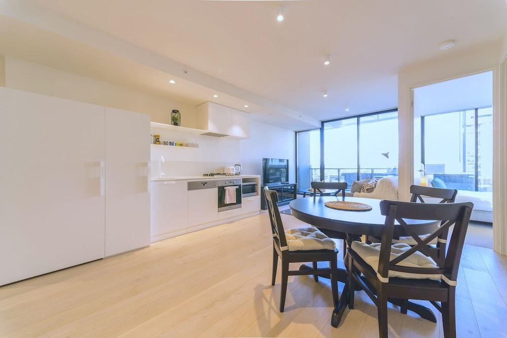 Pride Manor South Yarra