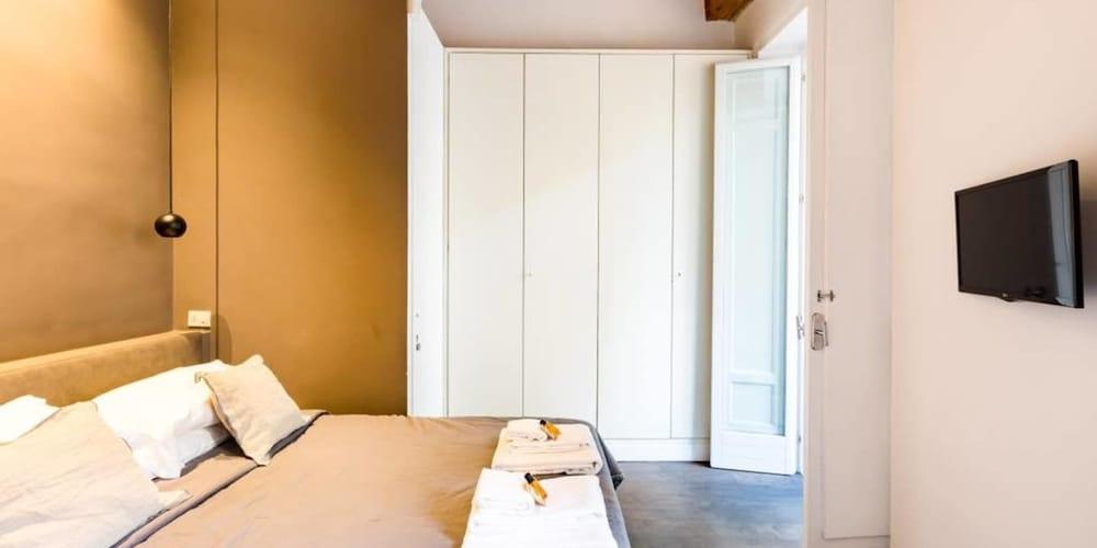 Piazza Farnese 2 bdr esclusive view