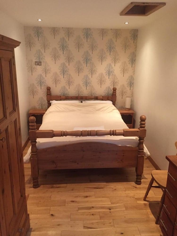 The Old Vicarage Lodge