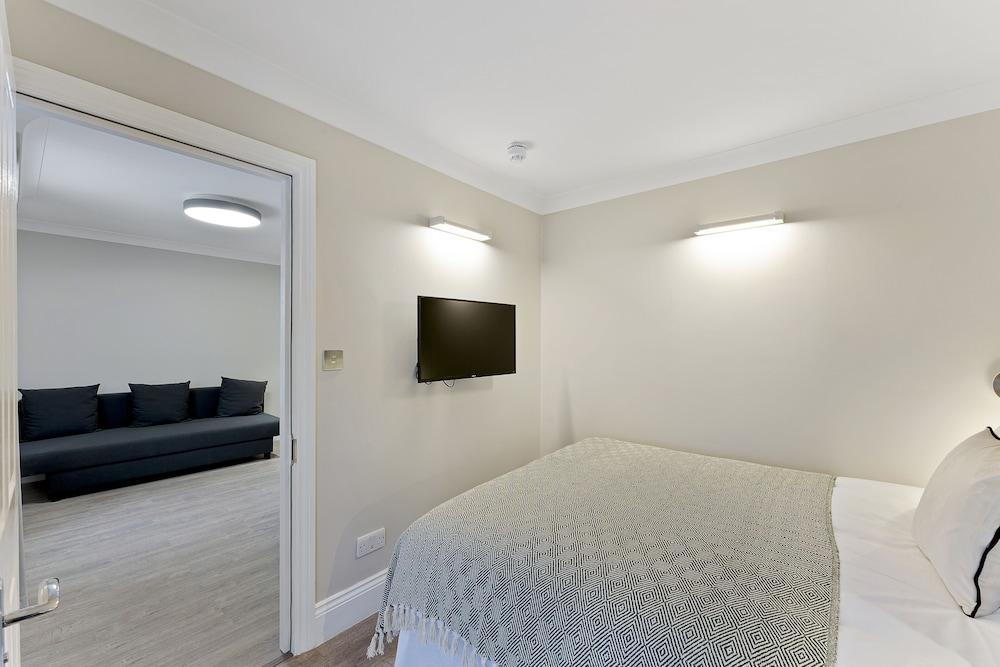 Cleveland Residences Paddington