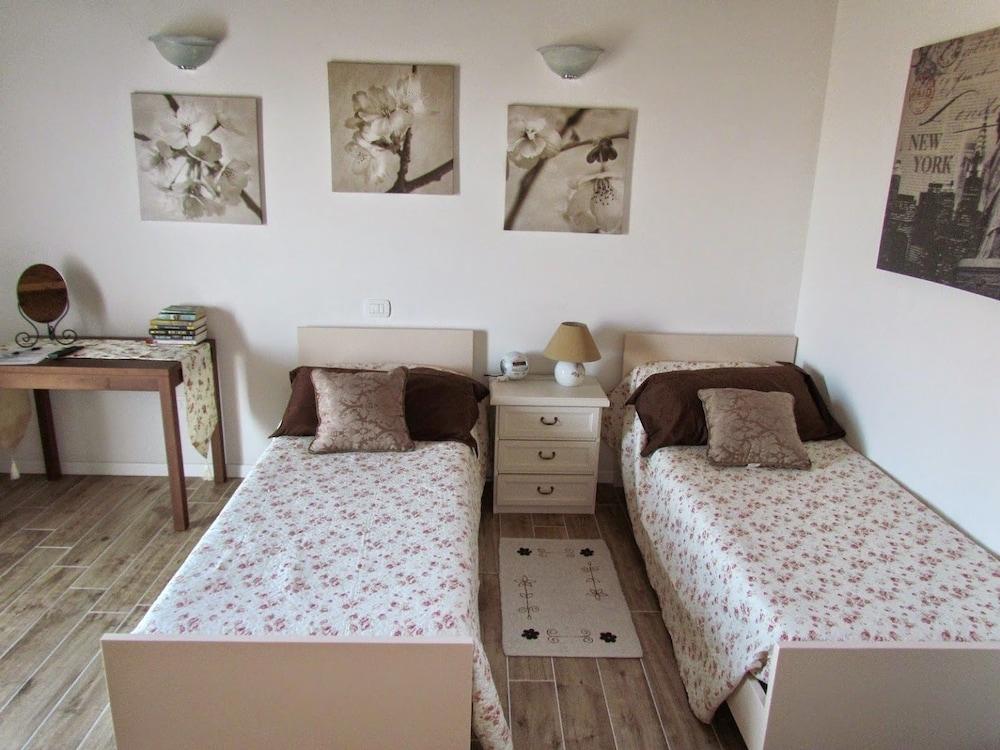 Mum's Bed & Breakfast