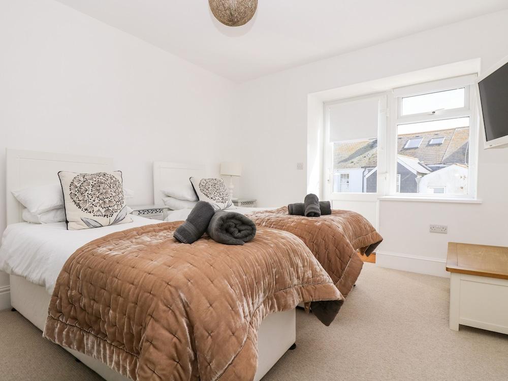 Porthmeor Beach House