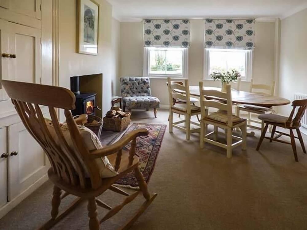 The East Wing Cottage