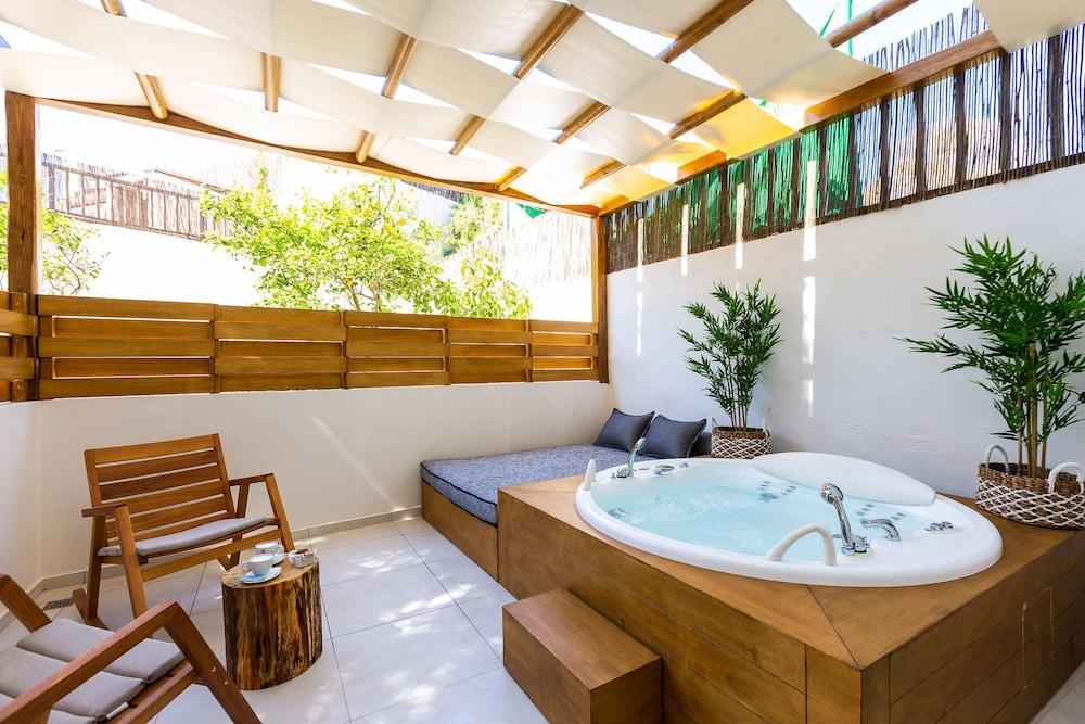 Nostos Beach Boutique Hotel